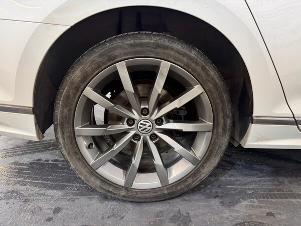 Used Volkswagen Passat 2016 for sale - 74968699: Photo 25