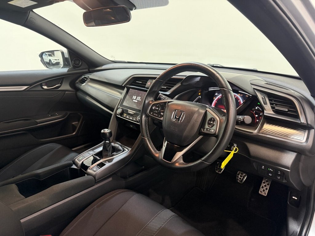 Used Honda Civic 2019 for sale - 77668973: Photo 14