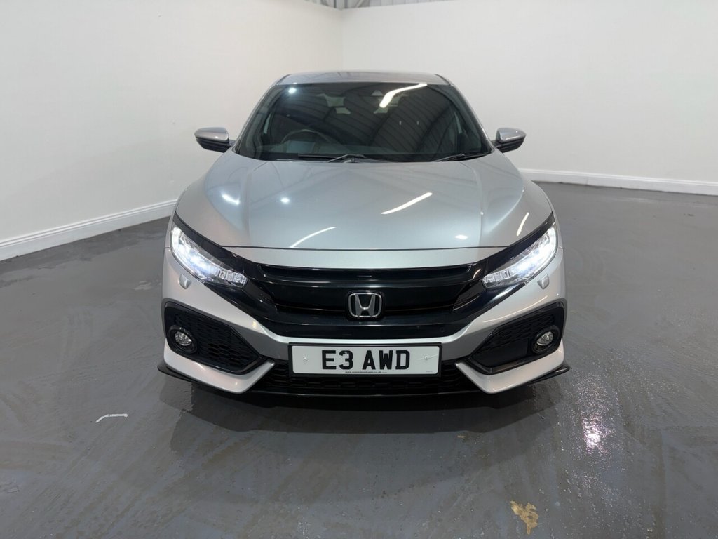 Used Honda Civic 2019 for sale - 77668973: Photo 2