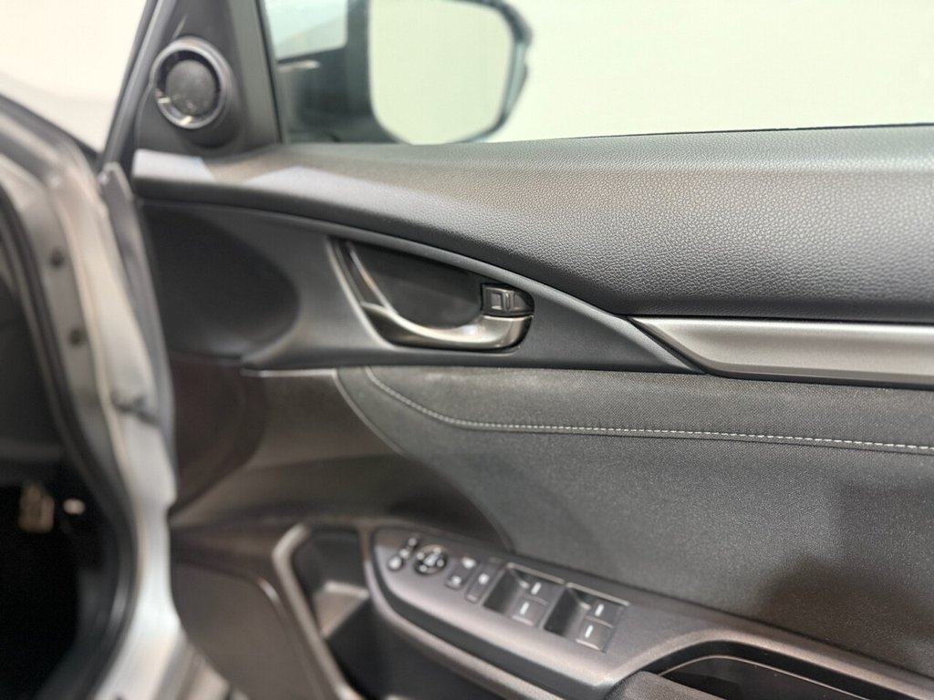 Used Honda Civic 2019 for sale - 77668973: Photo 20