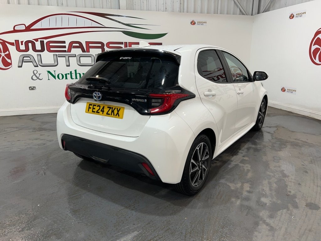 Used Toyota Yaris 2024 for sale - 76986388: Photo 23