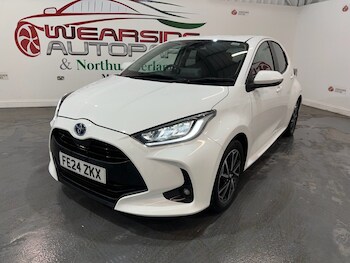 Used Toyota Yaris 2024 for sale - 76986388: Photo