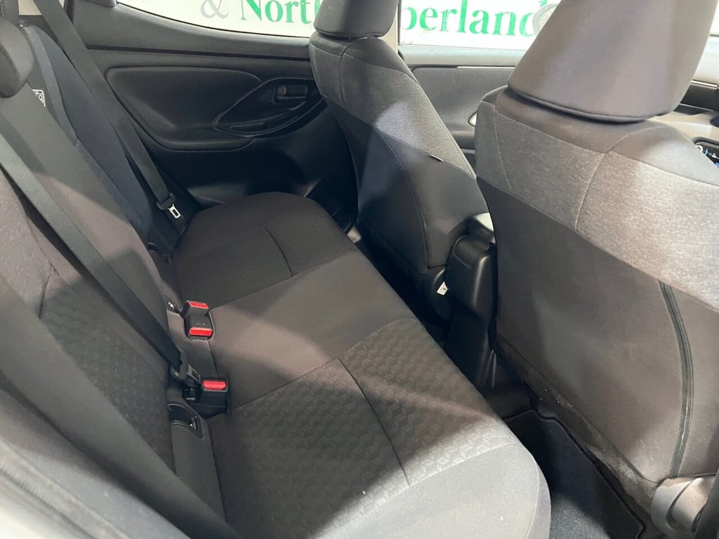 Used Toyota Yaris 2024 for sale - 76986388: Photo 7
