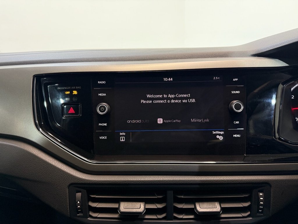 Used Volkswagen Polo 2020 for sale - 77065147: Photo 42