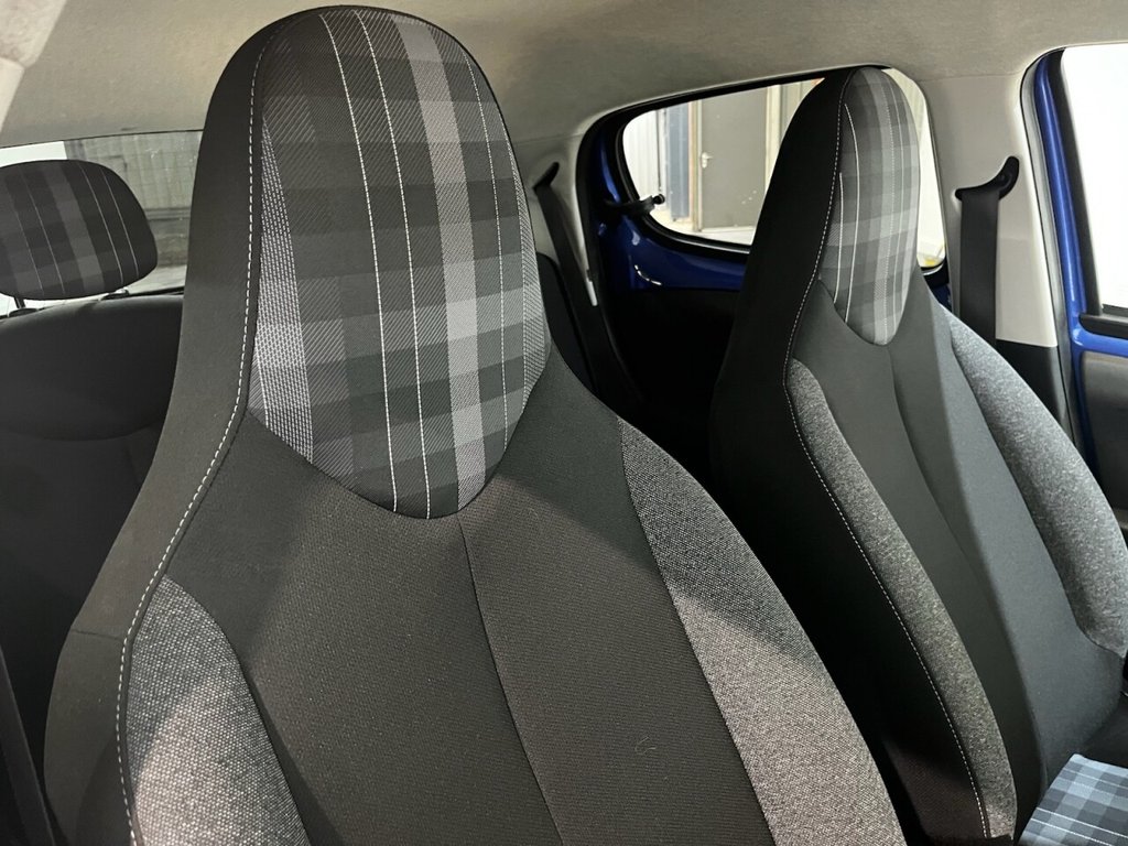 Used Peugeot 108 2018 for sale - 76368188: Photo 14