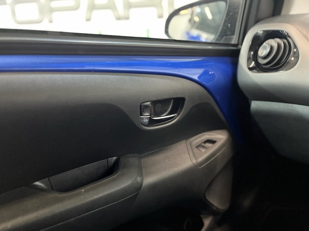 Used Peugeot 108 2018 for sale - 76368188: Photo 30