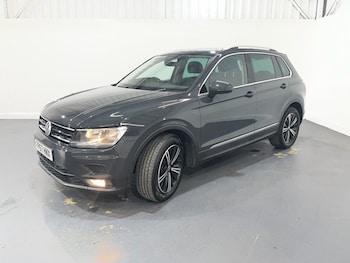 Used Volkswagen Tiguan 2017 for sale - 79507009: Photo