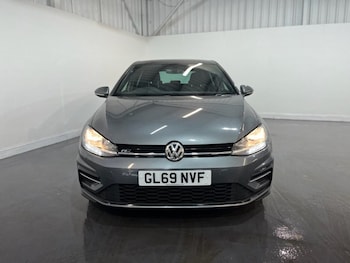 Used Volkswagen Golf 2019 for sale - 77572249: Photo