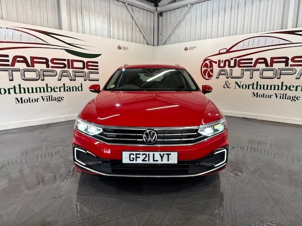 Used Volkswagen Passat 2021 for sale - 74916896: Photo 2