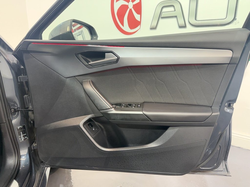 Used SEAT Leon 2021 for sale - 76820471: Photo 4