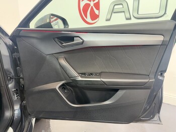 Used SEAT Leon 2021 for sale - 76820471: Photo