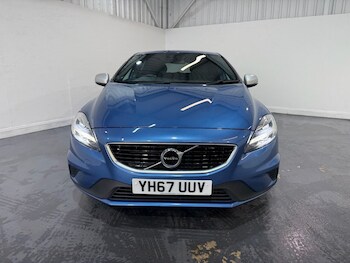 Used Volvo V40 2017 for sale - 79210101: Photo