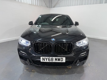Used BMW X4 2019 for sale - 79385209: Photo