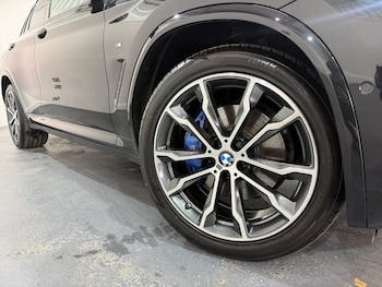 Used BMW X4 2019 for sale - 79385209: Photo