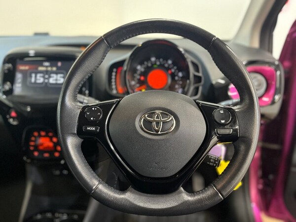 Used Toyota AYGO 2019 for sale - 76118745: Photo 11
