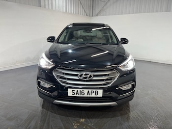 Used Hyundai Santa Fe 2016 for sale - 78425967: Photo