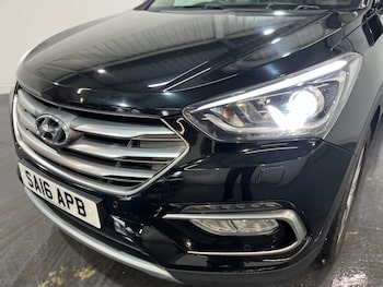 Used Hyundai Santa Fe 2016 for sale - 78425967: Photo