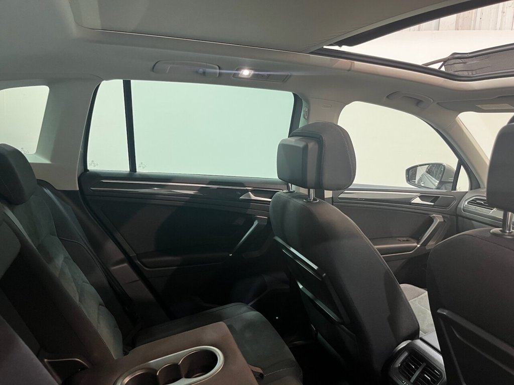 Used Volkswagen Tiguan 2018 for sale - 77356407: Photo 21