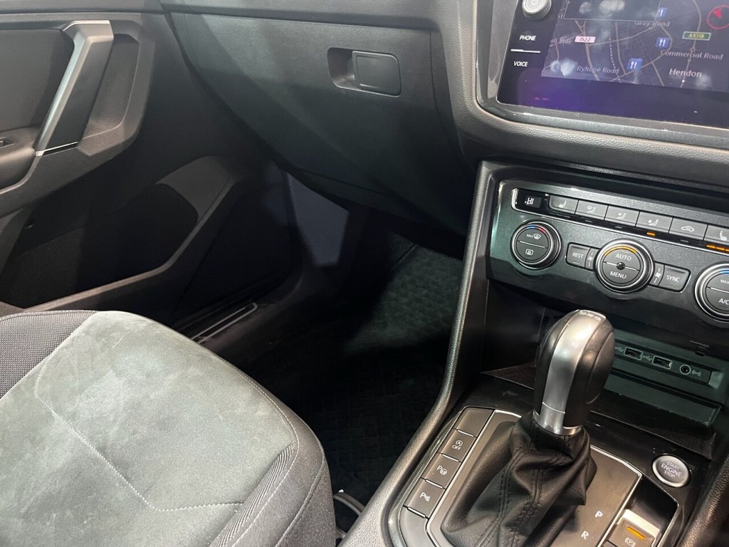 Used Volkswagen Tiguan 2018 for sale - 77356407: Photo 28