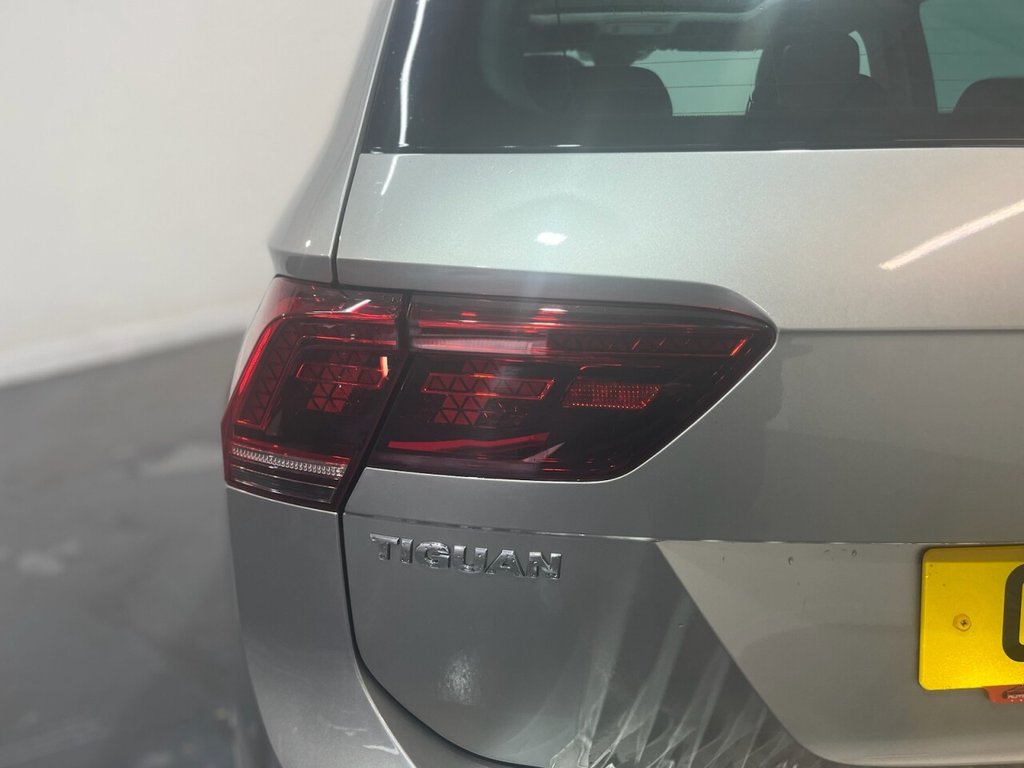 Used Volkswagen Tiguan 2018 for sale - 77356407: Photo 35