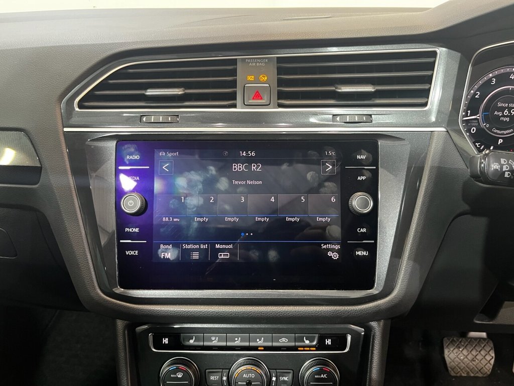 Used Volkswagen Tiguan 2018 for sale - 77356407: Photo 48