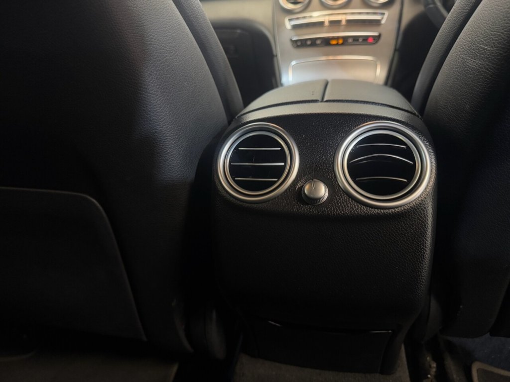 Used Mercedes-Benz GLC 2020 for sale - 76429750: Photo 23