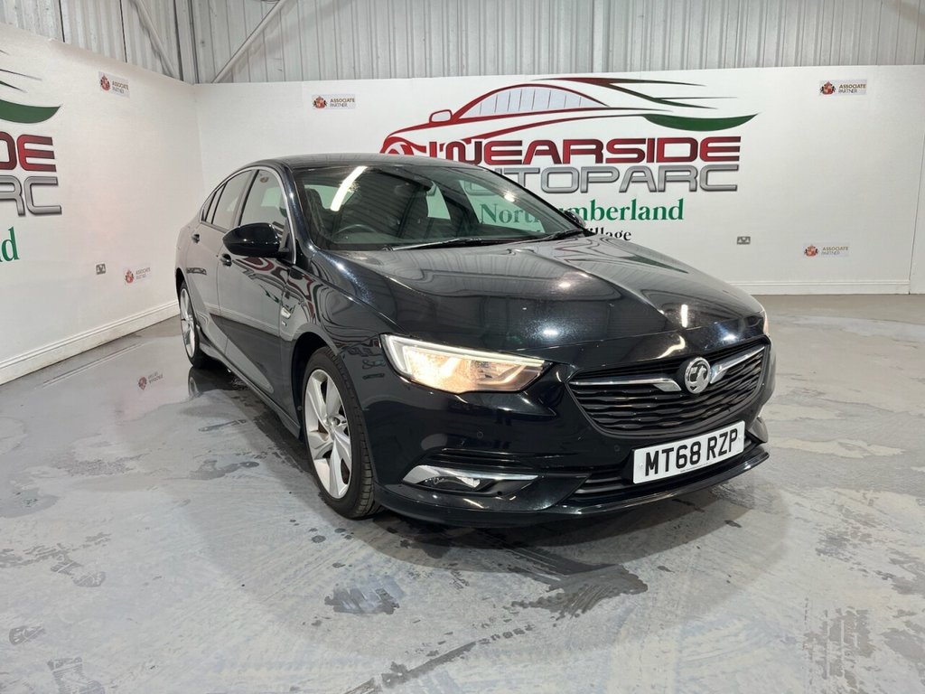 Used Vauxhall Insignia 2018 for sale - 76266537: Photo 1