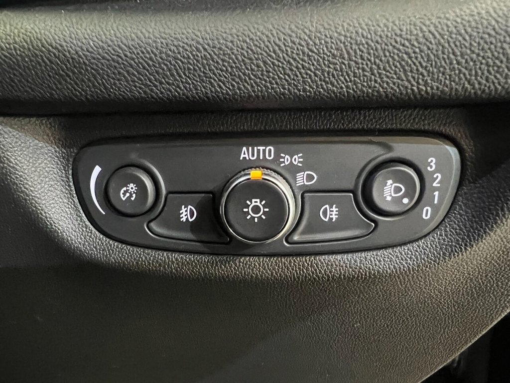 Used Vauxhall Insignia 2018 for sale - 76266537: Photo 13