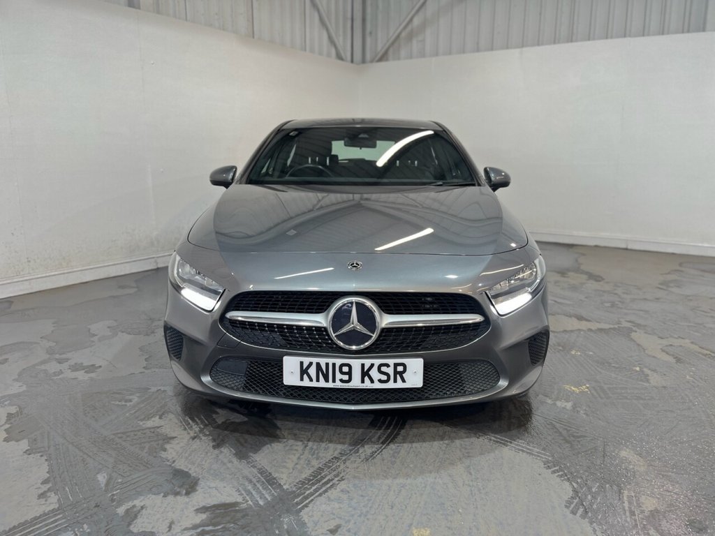 Used Mercedes-Benz A-Class 2019 for sale - 78181817: Photo 2