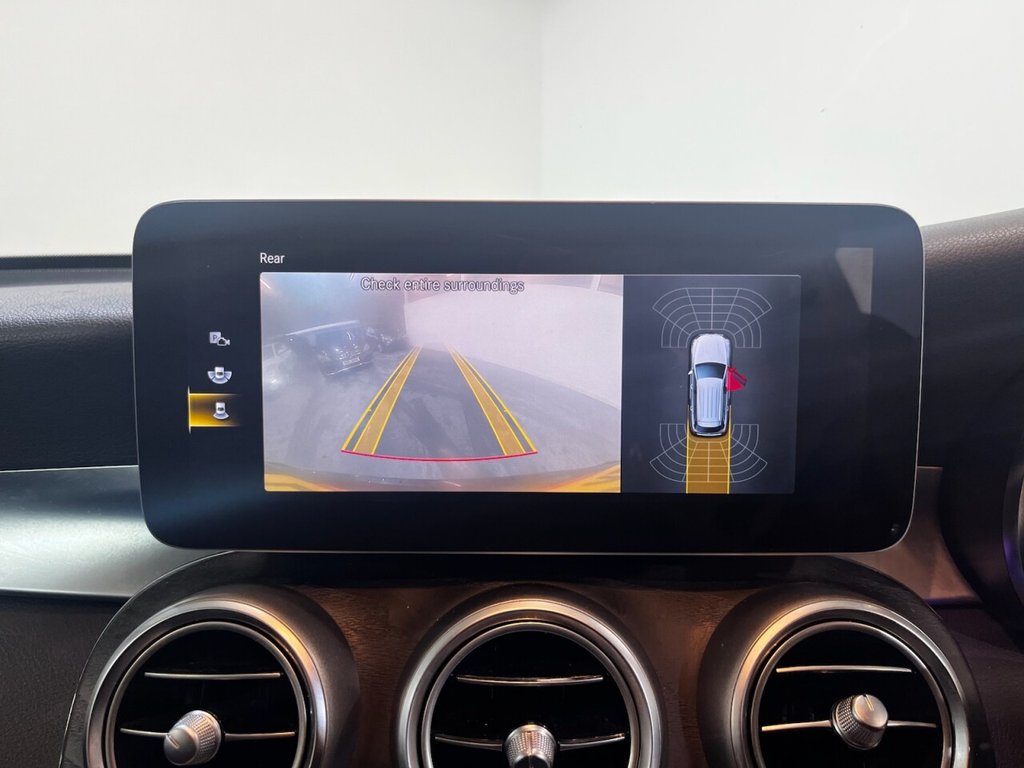 Used Mercedes-Benz GLC 2019 for sale - 77904973: Photo 44