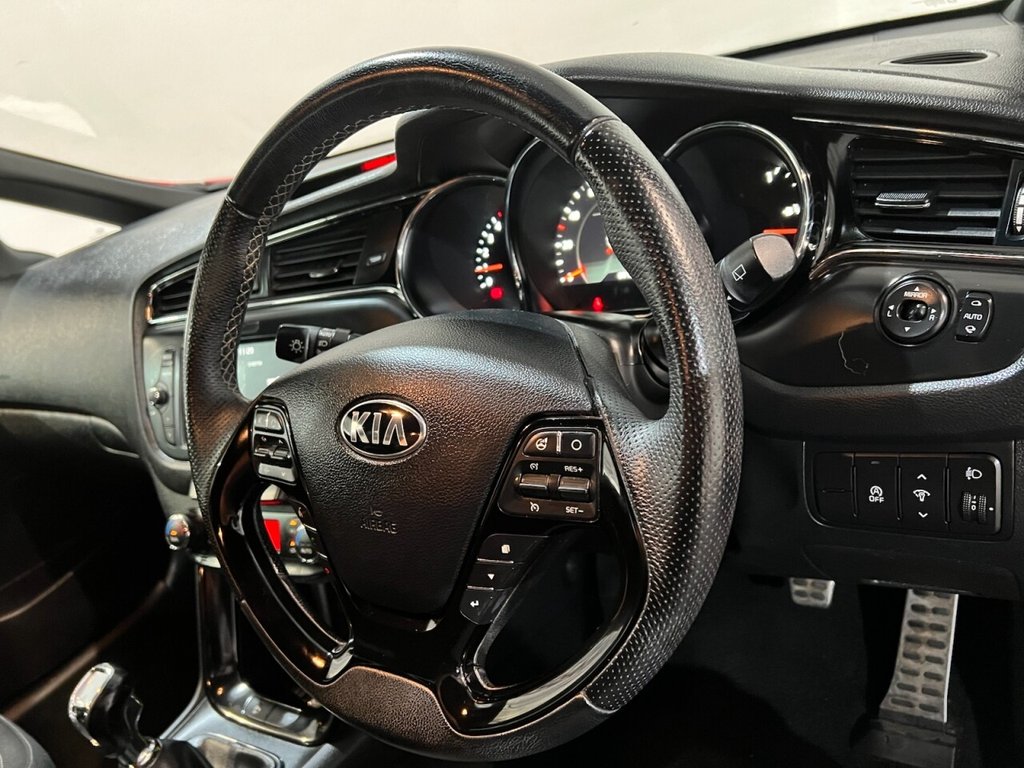 Used Kia Ceed 2018 for sale - 76985831: Photo 9