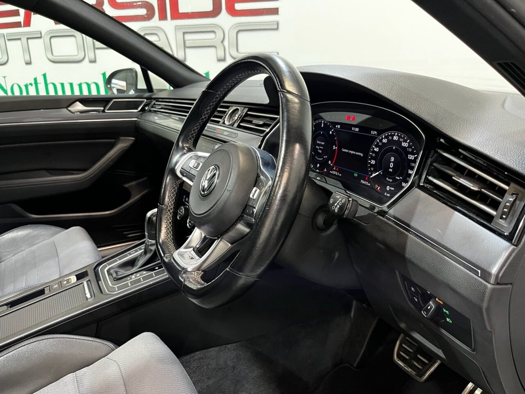 Used Volkswagen Passat 2018 for sale - 77133191: Photo 14
