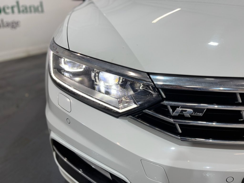 Used Volkswagen Passat 2018 for sale - 77133191: Photo 9