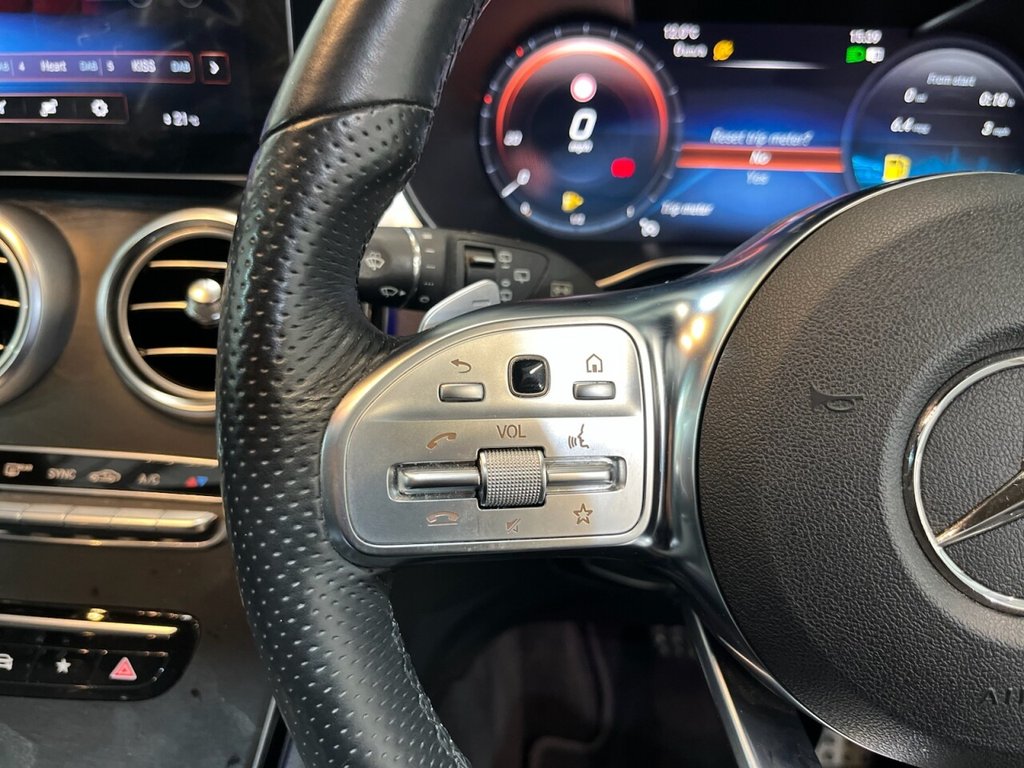 Used Mercedes-Benz GLC 2019 for sale - 76509870: Photo 35