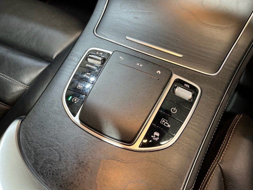 Used Mercedes-Benz GLC 2019 for sale - 76509870: Photo 37