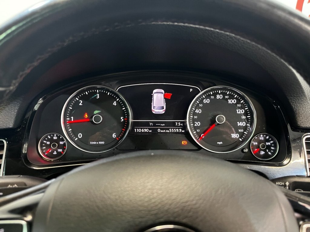 Used Volkswagen Touareg 2016 for sale - 76941655: Photo 23