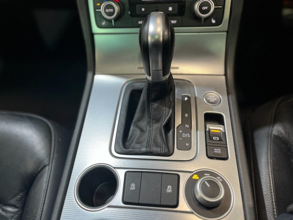 Used Volkswagen Touareg 2016 for sale - 76941655: Photo 26