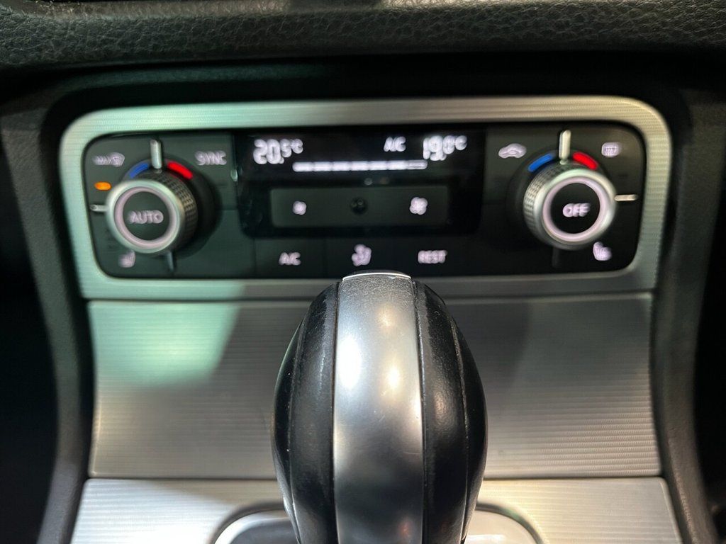 Used Volkswagen Touareg 2016 for sale - 76941655: Photo 27