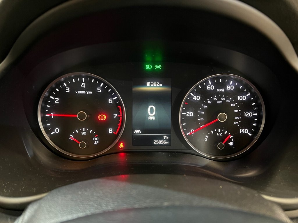 Used Kia Stonic 2022 for sale - 76481478: Photo 15