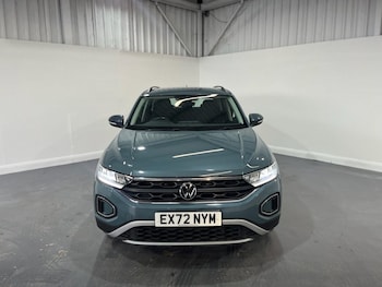 Used Volkswagen T-Roc 2022 for sale - 78839369: Photo