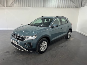 Used Volkswagen T-Roc 2022 for sale - 78839369: Photo