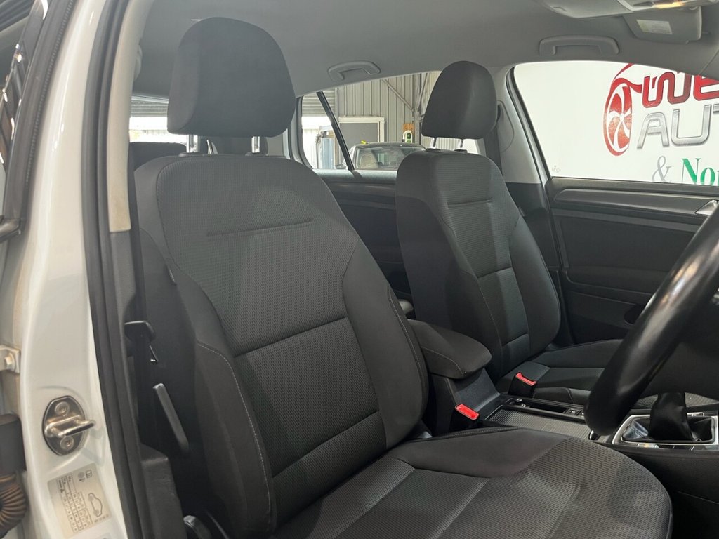 Used Volkswagen Golf 2019 for sale - 76163376: Photo 11