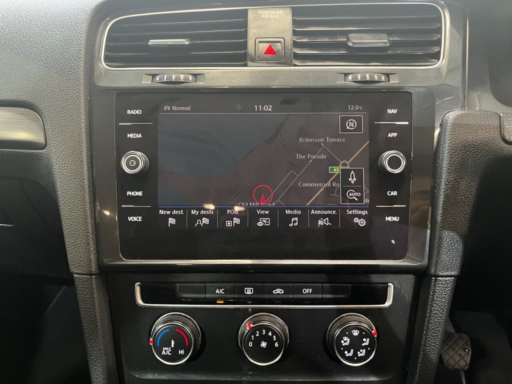 Used Volkswagen Golf 2019 for sale - 76163376: Photo 28