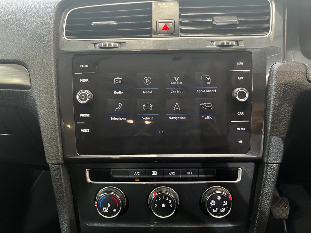 Used Volkswagen Golf 2019 for sale - 76163376: Photo 30