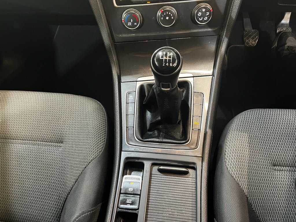 Used Volkswagen Golf 2019 for sale - 76163376: Photo 32