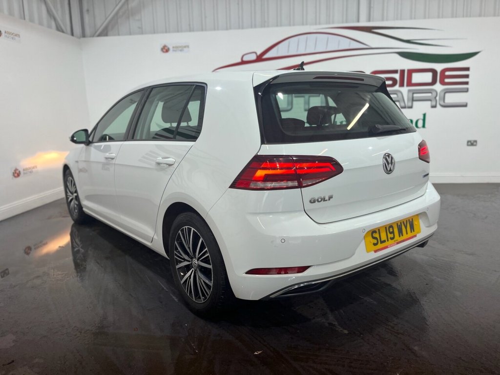Used Volkswagen Golf 2019 for sale - 76163376: Photo 41