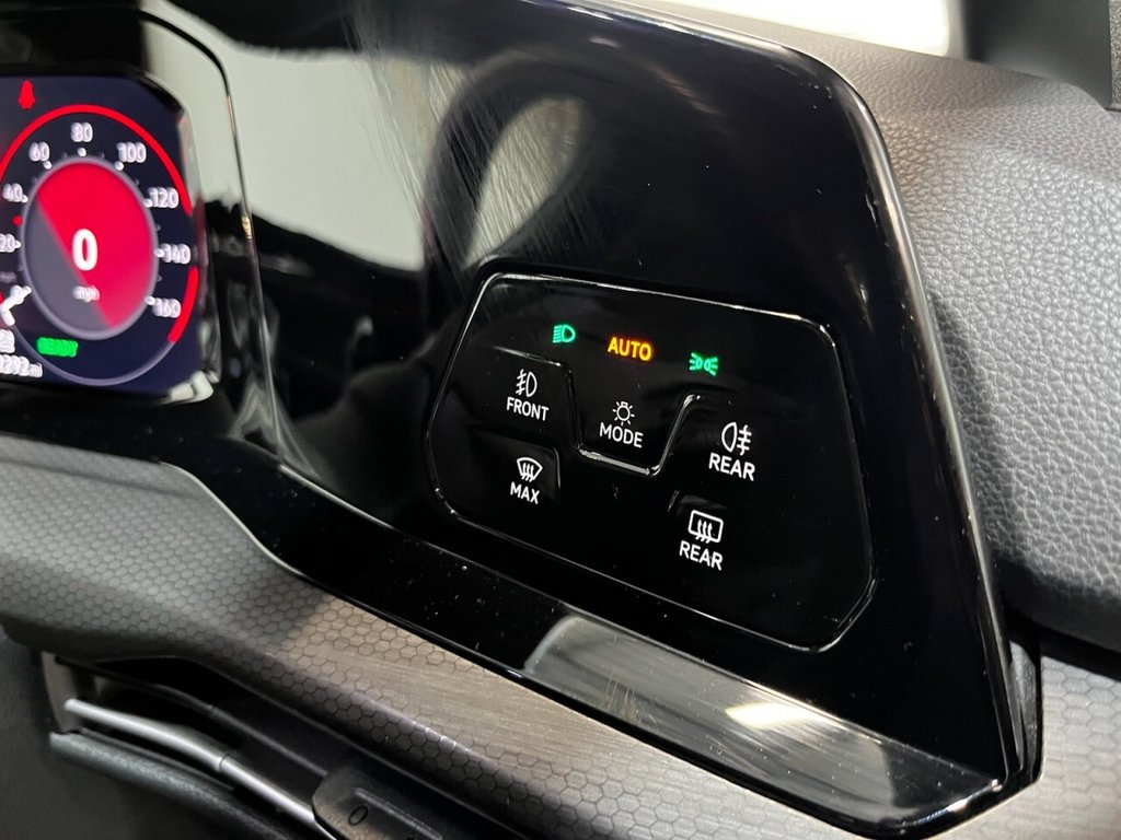 Used Volkswagen Golf 2021 for sale - 77572246: Photo 24