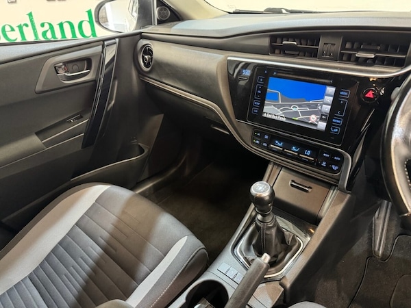 Used Toyota Auris 2015 for sale - 75307215: Photo 12