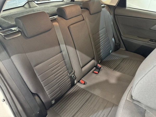 Used Toyota Auris 2015 for sale - 75307215: Photo 17