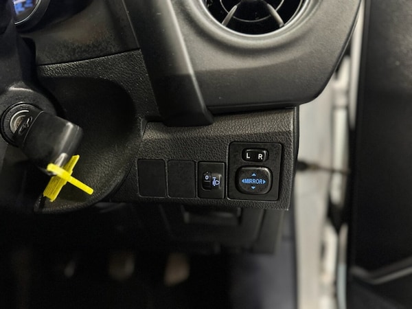 Used Toyota Auris 2015 for sale - 75307215: Photo 5